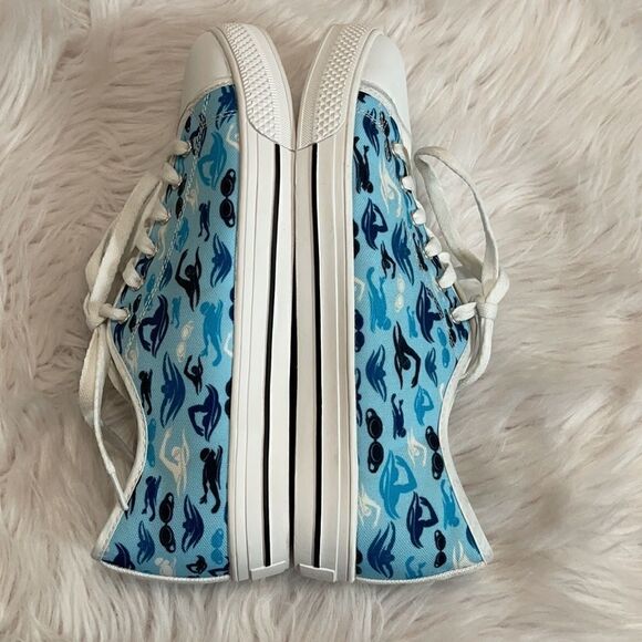 𝅺swimmer Design Low Top Sneaker Sz F12 M10 - Picture 9 of 14